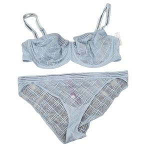 Adore me bra and underwear set